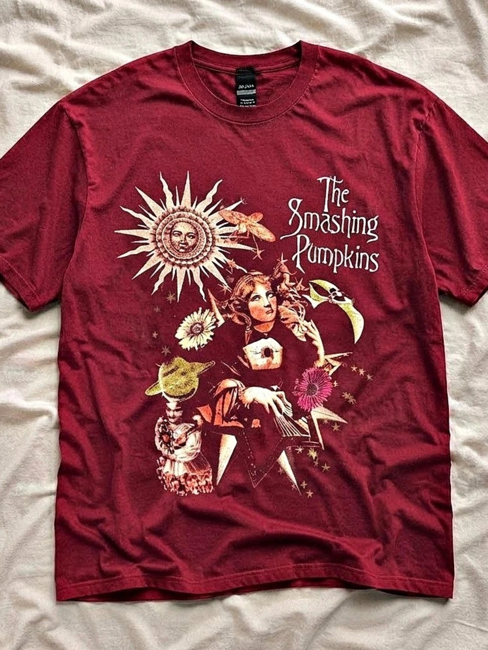 Junk Food Clothing The Smashing Pumpkins graphic tee Graphic Tee in Burgundy